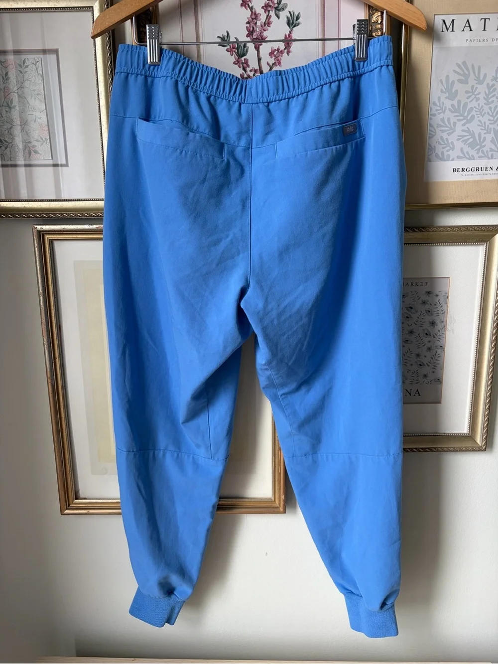 Figs Tansen Casual Scrub Pant Joggers Ciel Blue Medium Short